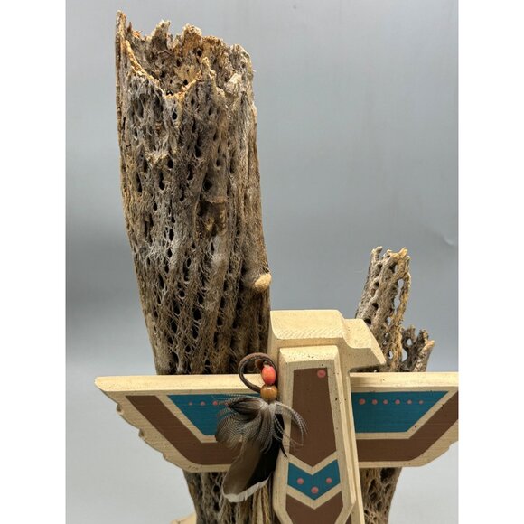 Wood Native American Style Thunderbird Sculpture Feathers Bead southwestern READ - Picture 3 of 7